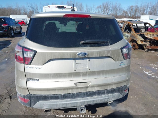 1FMCU0GD5HUE11176 Ford ESCAPE SE