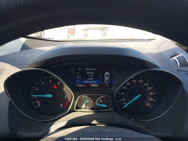 1FMCU0GD5HUE11176 Ford ESCAPE SE