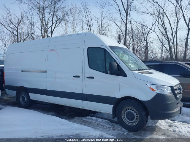 W1Y4KCHY1RP703016 Mercedes-Benz Sprinter 2500