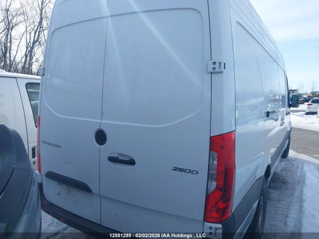 W1Y4KCHY1RP703016 Mercedes-Benz Sprinter 2500