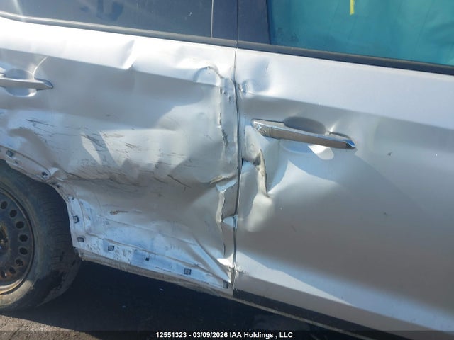 KM8J3CA27HU342025 Hyundai TUCSON SE