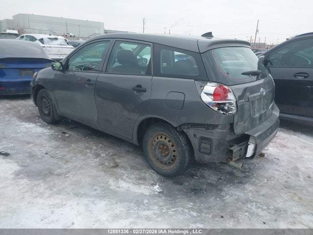 2005 Toyota Matrix Wagon მანქანა იყიდება აუქციონზე, vin: 2T1KR32EX5C858176, აუქციონის ნომერი: 12551336