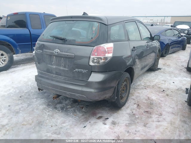 2005 Toyota Matrix Wagon მანქანა იყიდება აუქციონზე, vin: 2T1KR32EX5C858176, აუქციონის ნომერი: 12551336