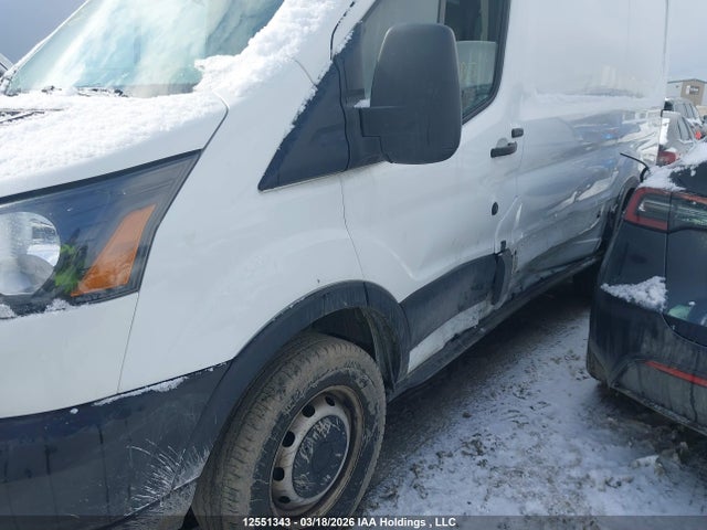 1FTYR1CM0KKA57402 Ford Transit-250