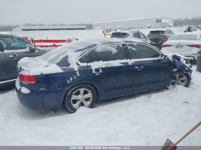 Продажа на аукционе авто 2015 Volkswagen Passat S, vin: 1VWAS7A32FC115445, номер лота: 12551369