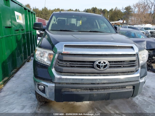 5TFUY5F16EX369015 Toyota Tundra Sr 5.7l V8