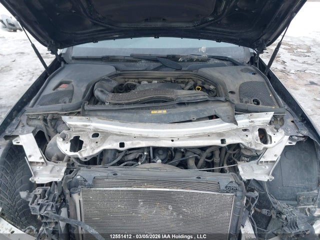 WDDZF4KB3KA560870 Mercedes-Benz E 300 4matic