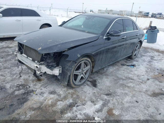 WDDZF4KB3KA560870 Mercedes-Benz E 300 4matic