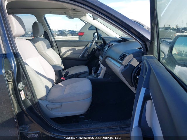 12551427 :رقم المزاد ، JF2SJCHC3GH515951 vin ، 2016 Subaru Forester 2.5i Limited مزاد بيع
