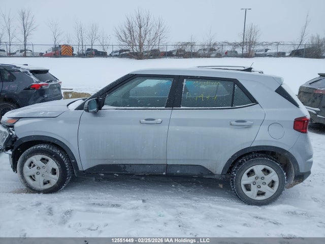 KMHRB8A37MU119974 Hyundai Venue