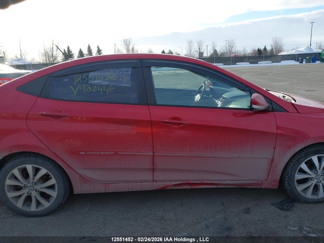 KMHCU4AE3GU982446 Hyundai Accent