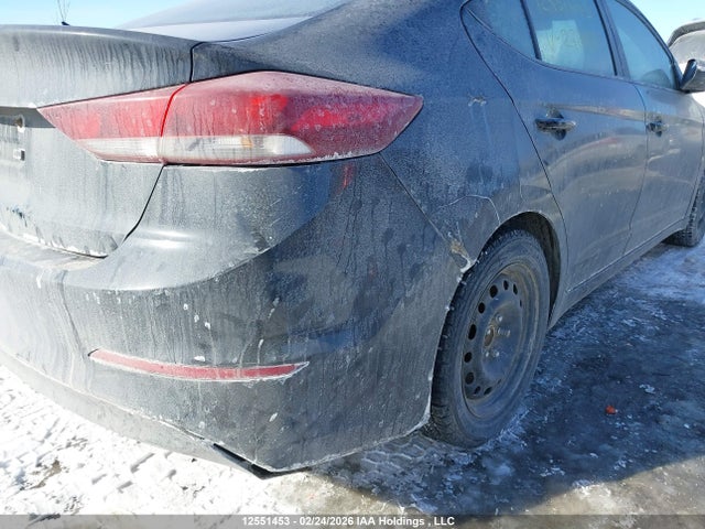 KMHD84LFXHU276820 Hyundai Elantra Se/value/limited