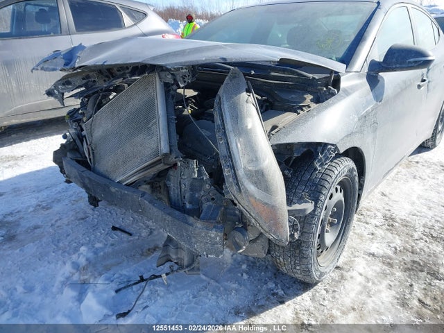 KMHD84LFXHU276820 Hyundai Elantra Se/value/limited