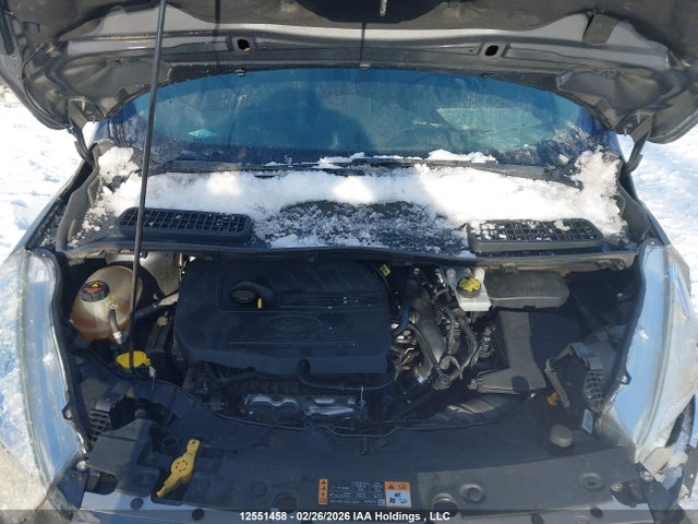 1FMCU9GD2JUB30107 Ford ESCAPE SE
