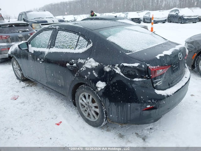 JM1BN1V70J1164768 Mazda MAZDA3
