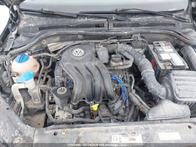 3VW1K7AJ6EM416425 Volkswagen JETTA S