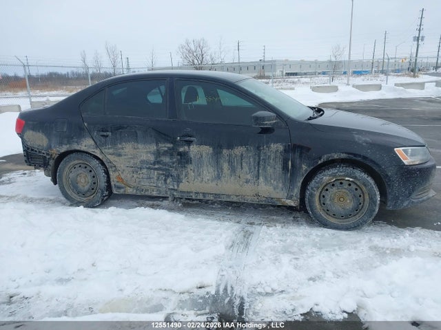 3VW1K7AJ6EM416425 Volkswagen JETTA S