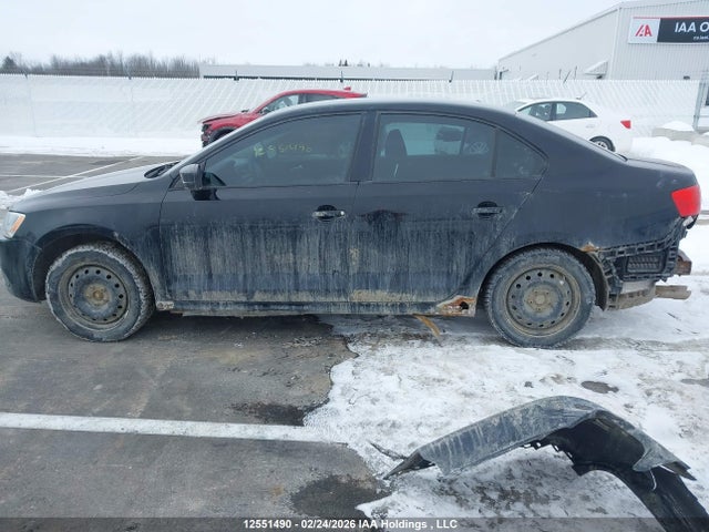 3VW1K7AJ6EM416425 Volkswagen JETTA S