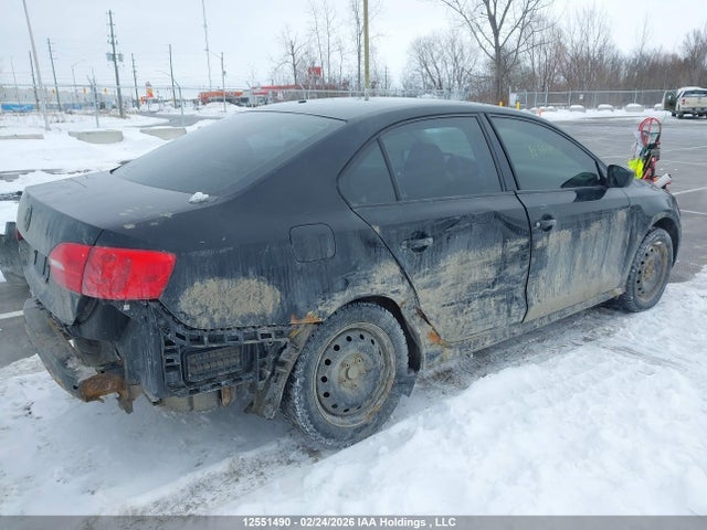 3VW1K7AJ6EM416425 Volkswagen JETTA S