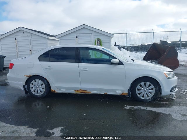 3VW2K7AJ6EM364055 Volkswagen JETTA S