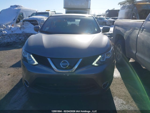 JN1BJ1CR7KW340819 Nissan Qashqai S/sl/sv