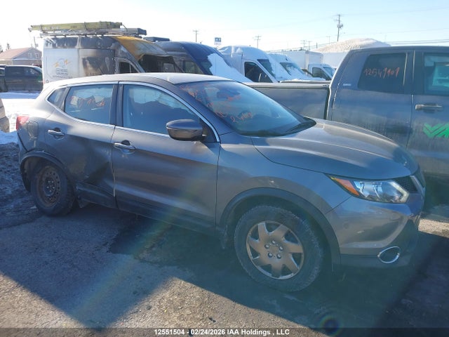 JN1BJ1CR7KW340819 Nissan Qashqai S/sl/sv