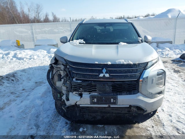 JA4J4VA85RZ607251 Mitsubishi Outlander Le/se/sel
