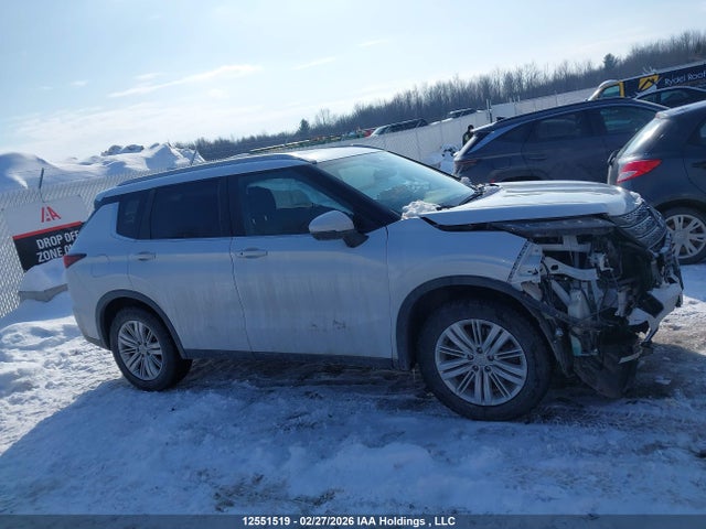 JA4J4VA85RZ607251 Mitsubishi Outlander Le/se/sel