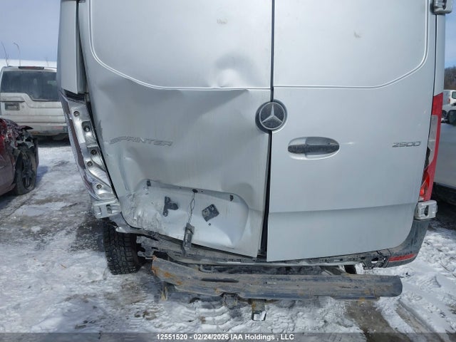 W1Y4DBHY3NP434838 Mercedes-Benz Sprinter 2500