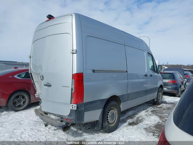 W1Y4DBHY3NP434838 Mercedes-Benz Sprinter 2500