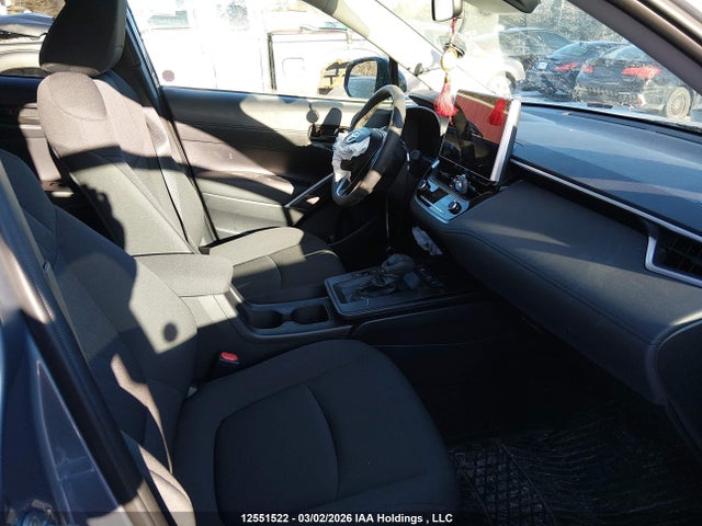 7MUBAABG5TV168021 Toyota Corolla Cross Le Awd