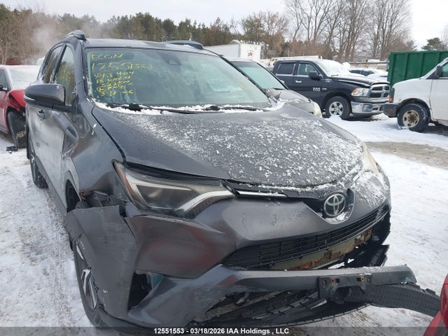Toyota RAV4 LE 2018 2T3ZFREV7JW443404 Image 12