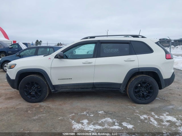 1C4PJMBXXKD175168 Jeep Cherokee Trailhawk