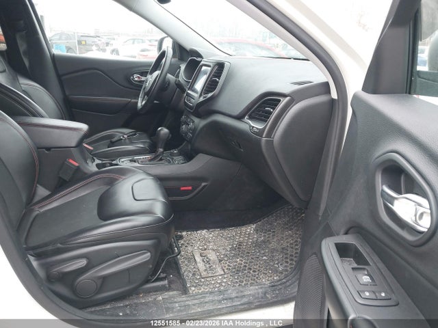1C4PJMBXXKD175168 Jeep Cherokee Trailhawk