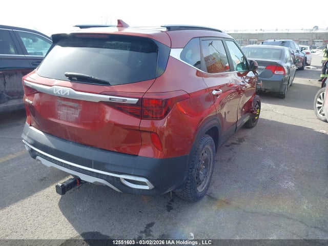KIA Seltos 2022 KNDETCA28N7268291 Image 4