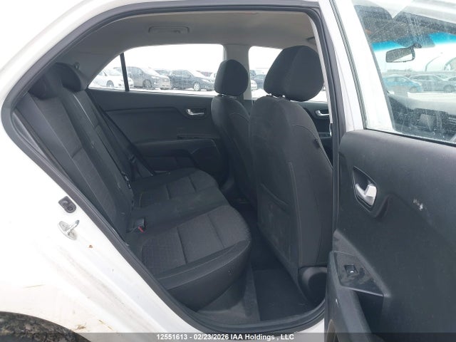 3KPA25AB4JE024919 KIA Rio Lx/lx+