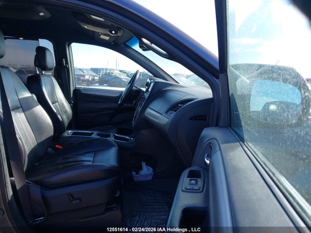 12551614 :رقم المزاد ، 2C4RDGEG5HR700592 vin ، 2017 Dodge Grand Caravan Gt مزاد بيع