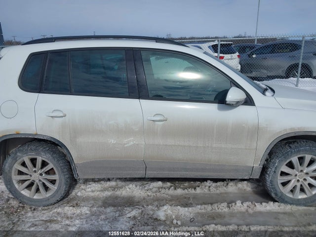 WVGJV7AXXFW546042 Volkswagen Tiguan S/se/sel/r-line