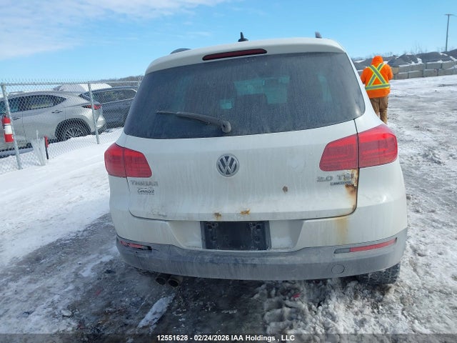 WVGJV7AXXFW546042 Volkswagen Tiguan S/se/sel/r-line