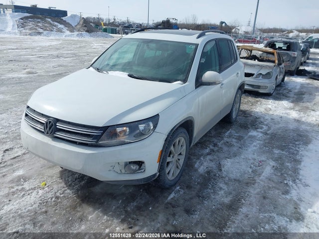 WVGJV7AXXFW546042 Volkswagen Tiguan S/se/sel/r-line