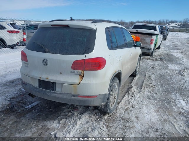 WVGJV7AXXFW546042 Volkswagen Tiguan S/se/sel/r-line