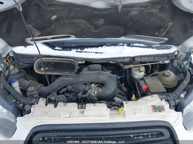 1FTYE2YM4JKB00499 Ford Transit-150