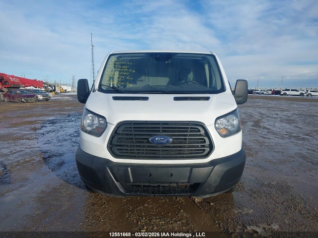 1FTYE2YM4JKB00499 Ford Transit-150