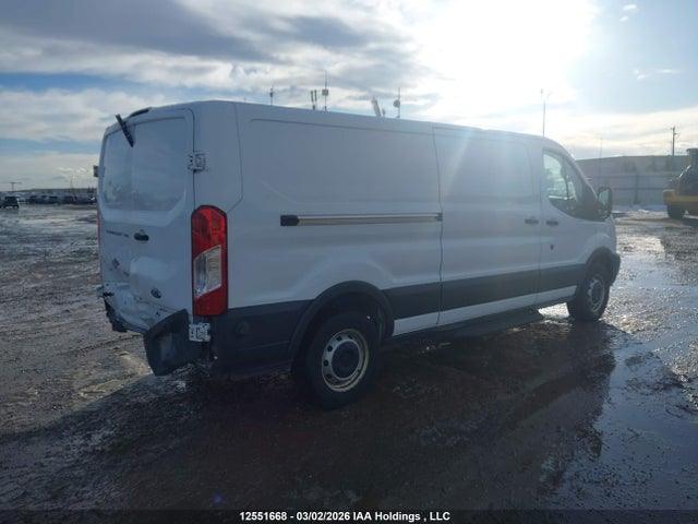 1FTYE2YM4JKB00499 Ford Transit-150