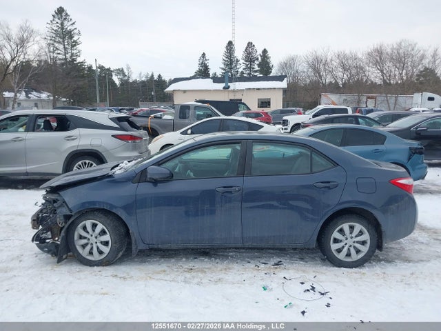 12551670 :رقم المزاد ، 2T1BURHE8FC371584 vin ، 2015 Toyota Corolla Le مزاد بيع