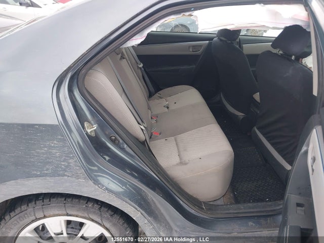 12551670 :رقم المزاد ، 2T1BURHE8FC371584 vin ، 2015 Toyota Corolla Le مزاد بيع