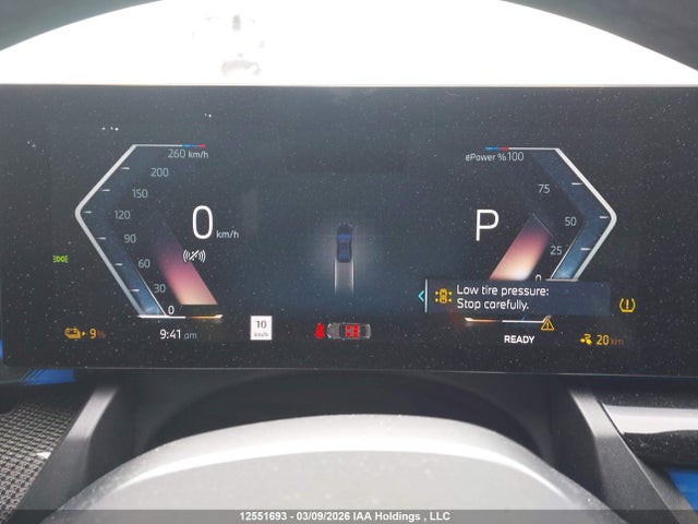 WBY13HG03SCS09880 BMW i5