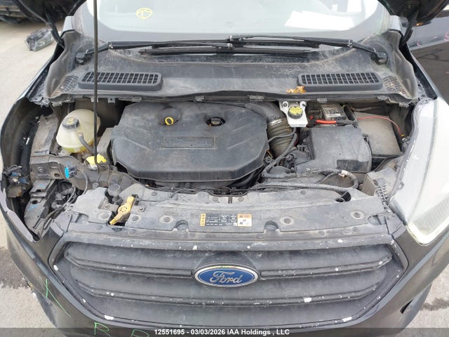 1FMCU9J93HUD13515 Ford Escape