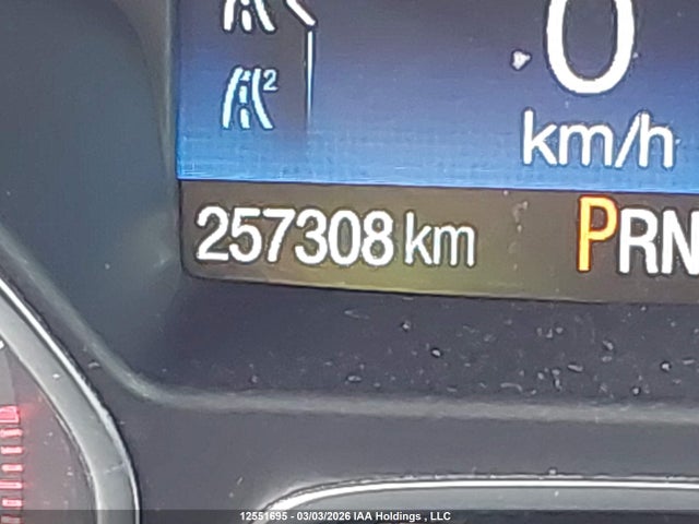 1FMCU9J93HUD13515 Ford Escape