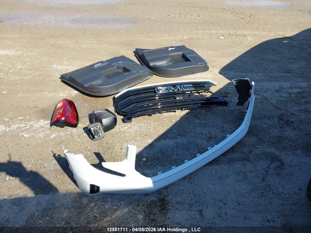 3GTUUCED1RG413959 GMC Sierra K1500 Elevation